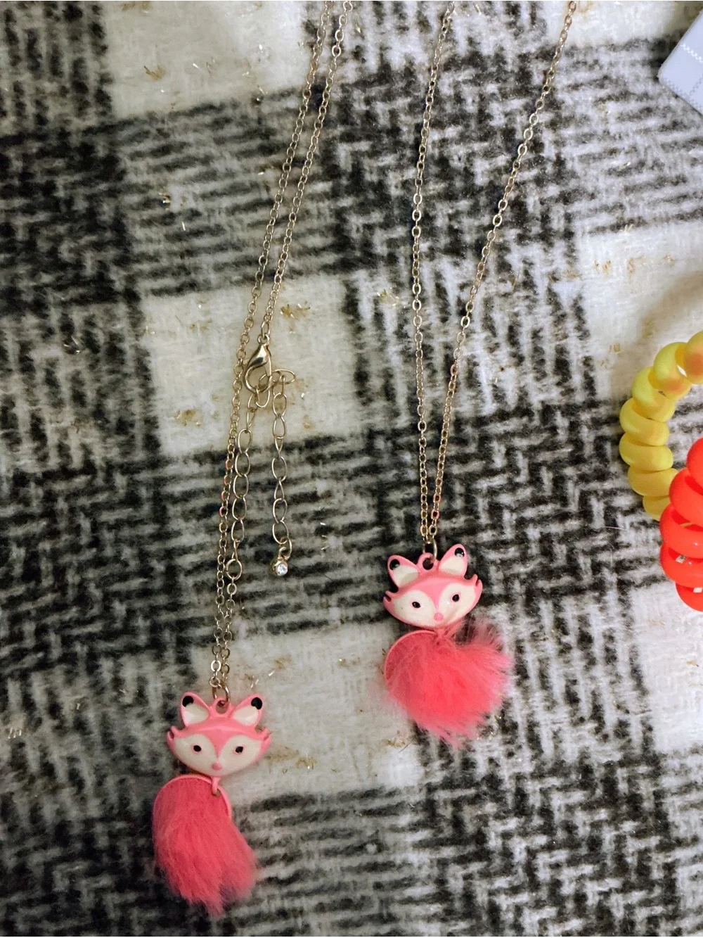 GIRLS SCUNCI HEADBAND & HAIR TIES BRACELETS & 2 FOX NECKLACES BUNDLE
